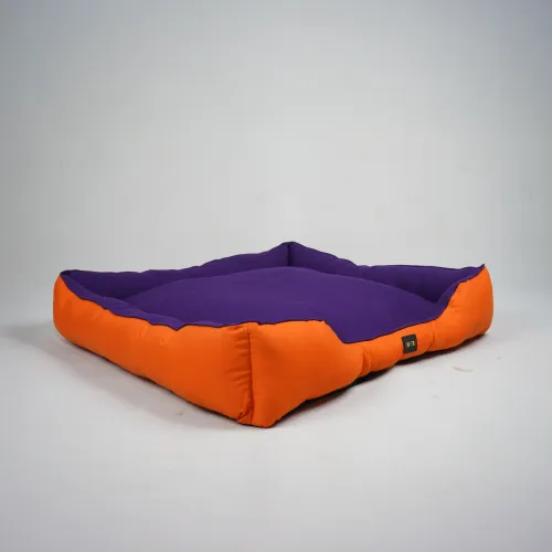Skatrs Square Shaped bed for Dogs & Cats (Orange/Purple)