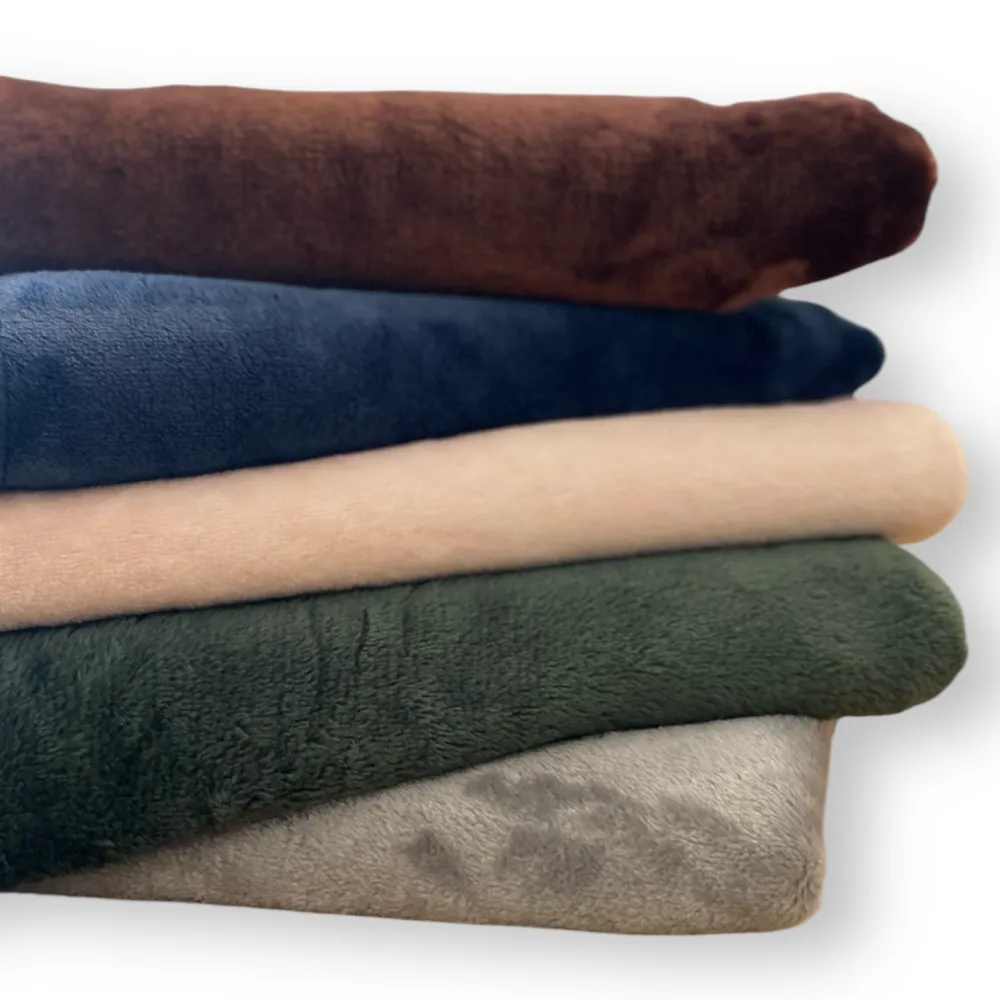 Talking Dog Club Fleece Blanket For Dogs and Cats (Rust Brown)